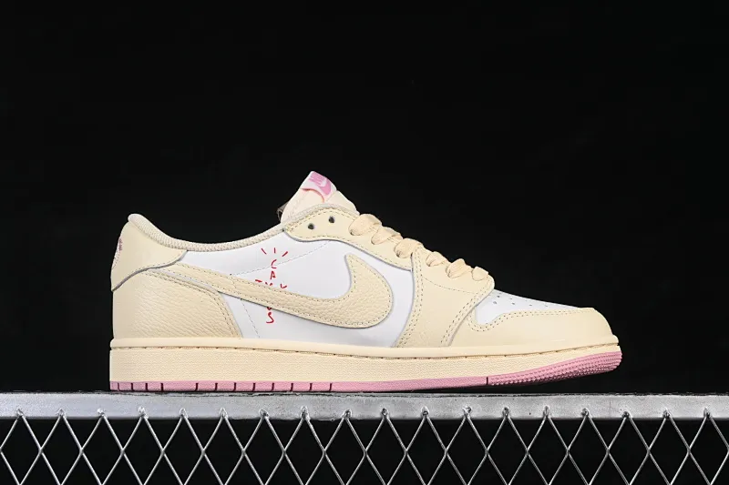 All Categories Air Jordan Jordan series basketball shoes Air Jordan 1 Low Travis Scott x Air Jordan 1 Low OG AJ1 Joe 1 joint overhead hook IQ7604-100